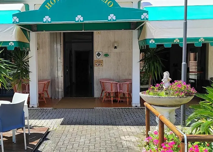 Trifoglio Отель