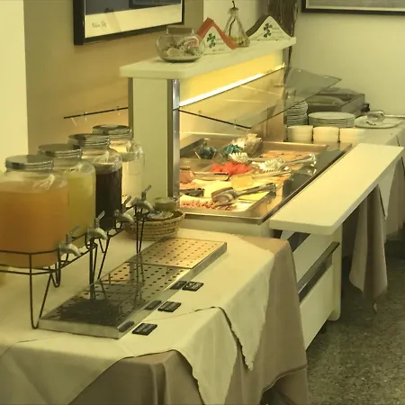 Trifoglio 3* Τζεσόλο Λίντο